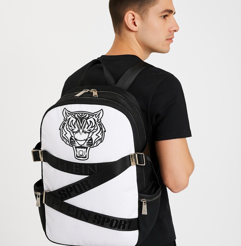 BACKPACK LOGO
