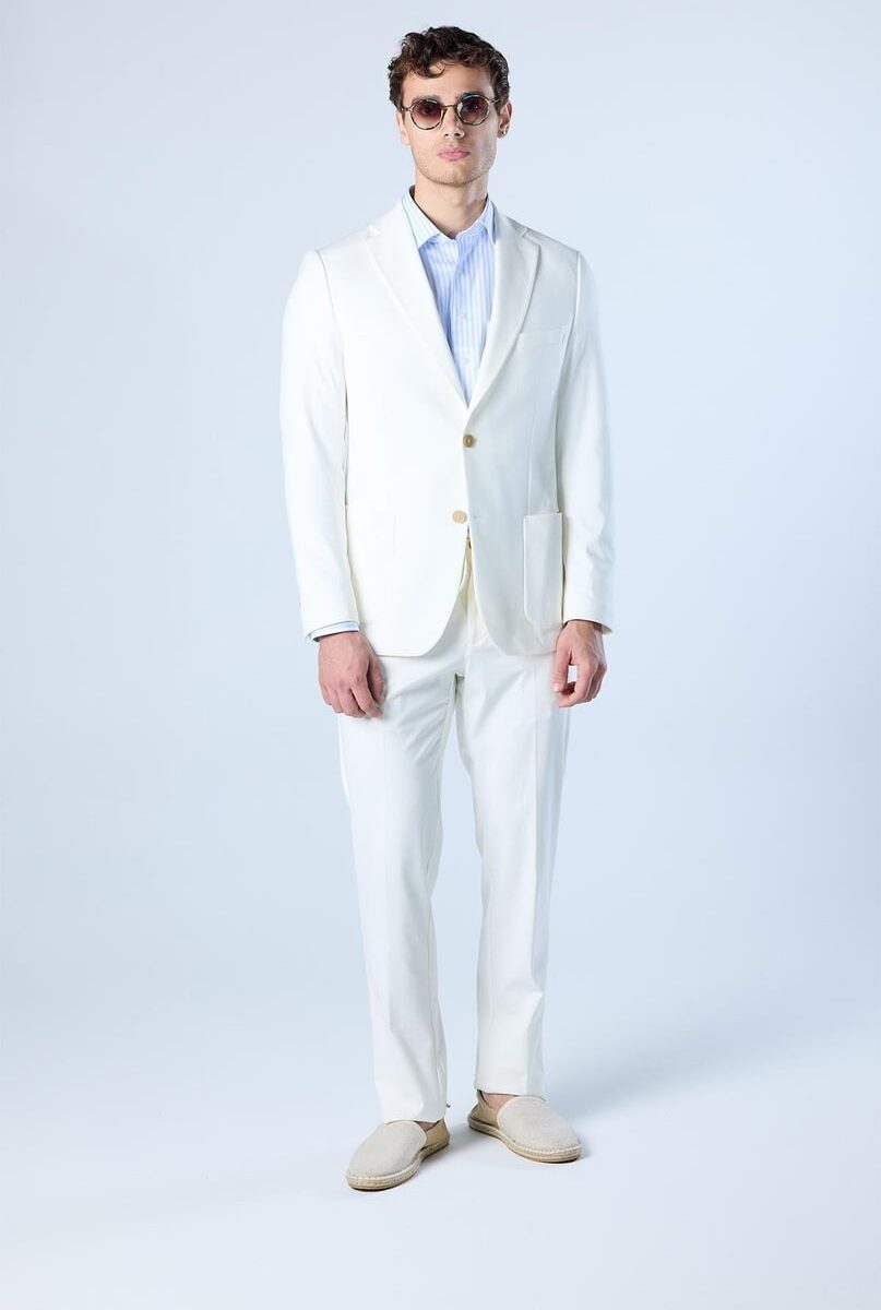 MEN’S SUIT