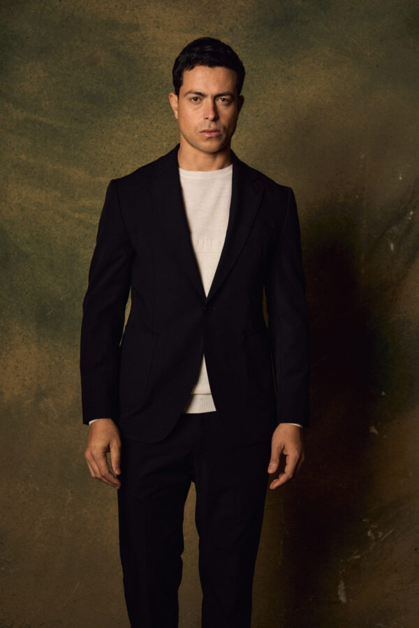 MEN'S TRAVEL SUIT